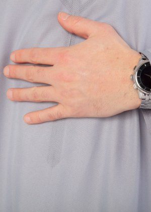 Emirati Qamis Al-Safa