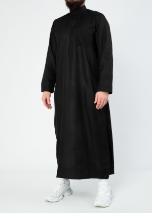 Saudi Qamis Al-Zulmah