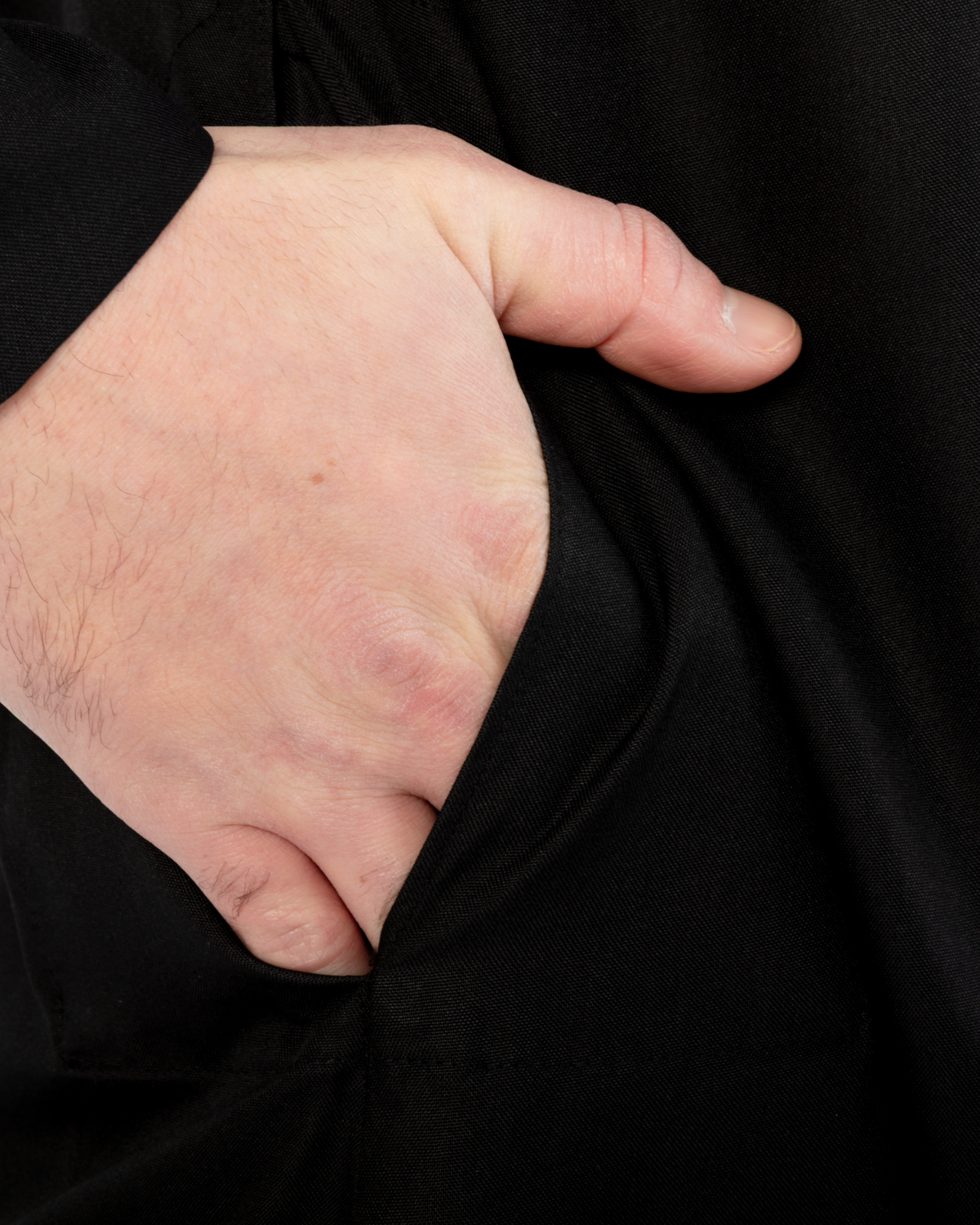 Saudi Qamis Al-Zulmah Saudi Qamis Al-Zulmah