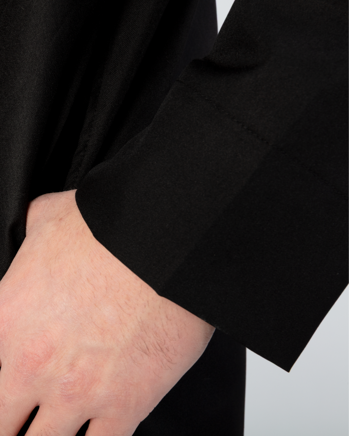 Saudi Qamis Al-Zulmah Saudi Qamis Al-Zulmah