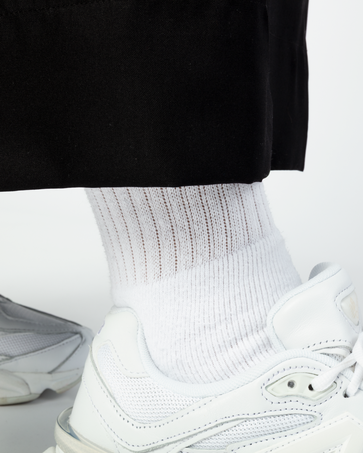 Saudi Qamis Al-Zulmah Saudi Qamis Al-Zulmah