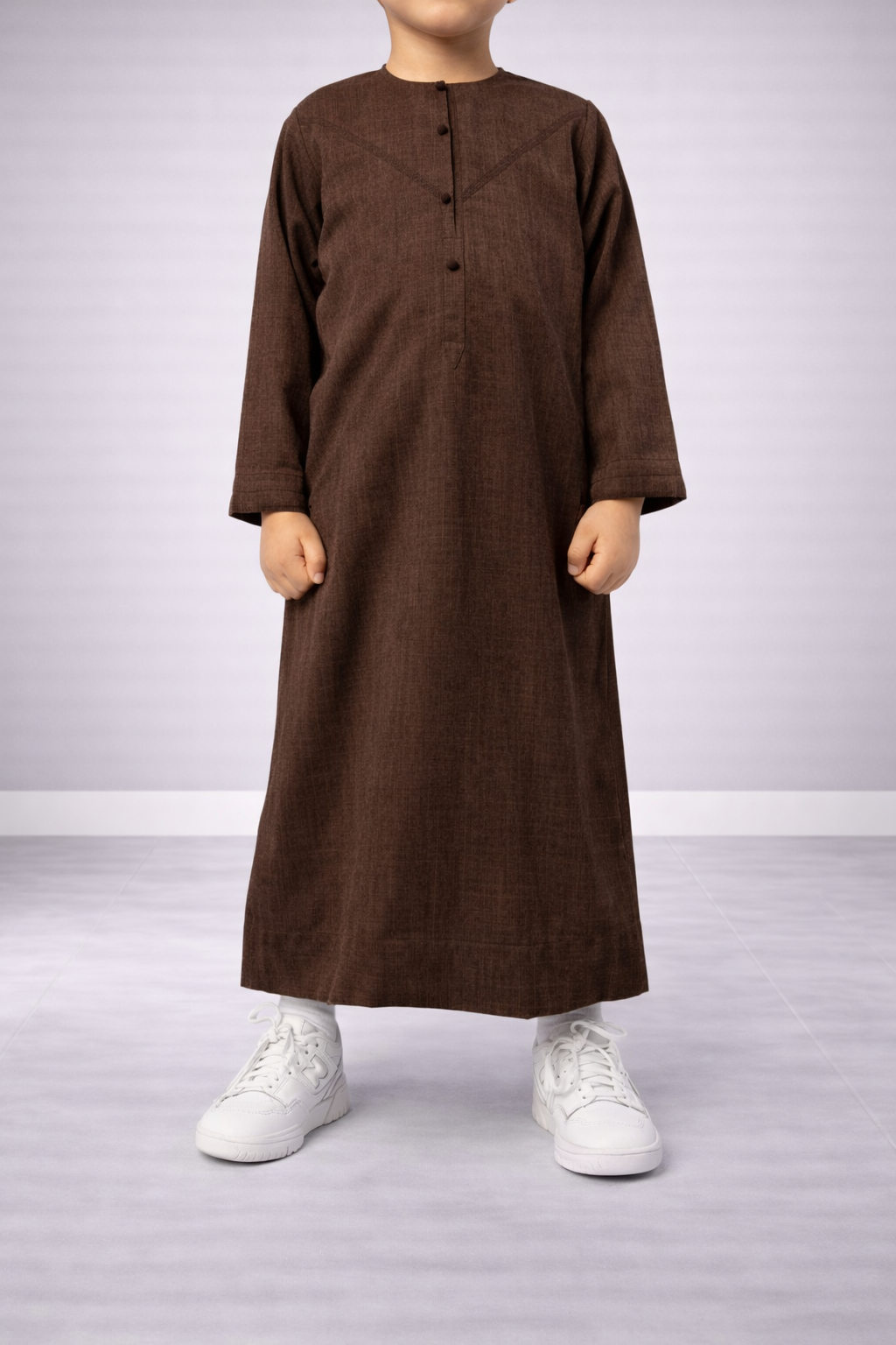 Emirati Qamis voor Jongens “Premium” Bruin Emirati Qamis voor Jongens “Premium” Bruin